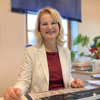 Claudia Weber